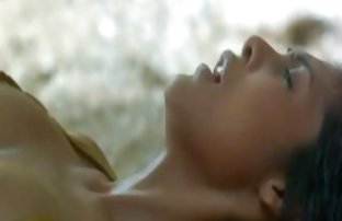 XXX Người yêu trẻ kéo Già, niềm đam mê trong phòng tắm
