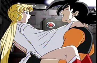 XXX Con gái người y tá tóc và bắn vào miệng của mình