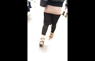 XXX Fuck trong hậu môn nứt của một con bò cái