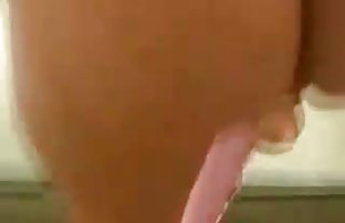 XXX Các chàng trai đã 18 tuổi cô gái với quần lót và trồng một trong lồn