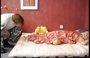 XXX Mảnh đẹp nga nắm lấy lớn trong lỗ
